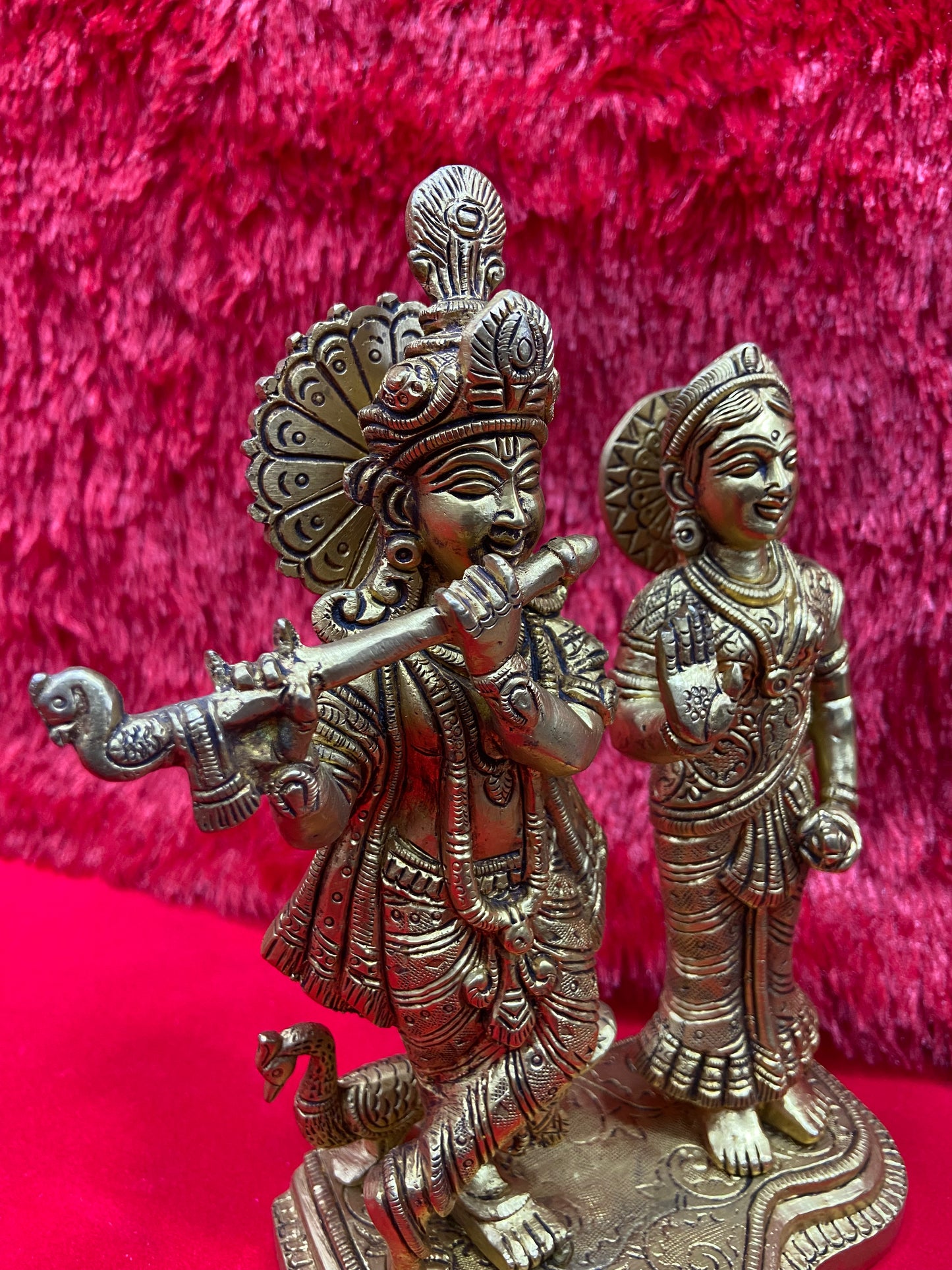 RADHA KRISHNA AMAZING MURTI BY PUJA PARV (GOD IDOLS)