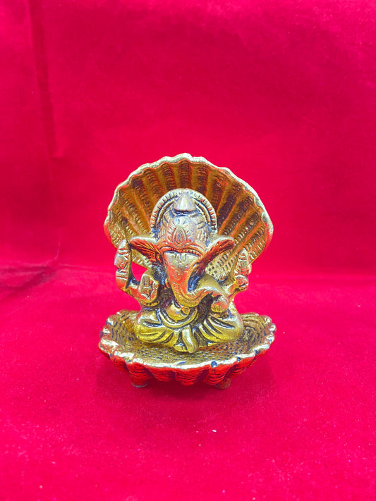 SHESH NAAG GANESH MURTI (GOD IDOLS)