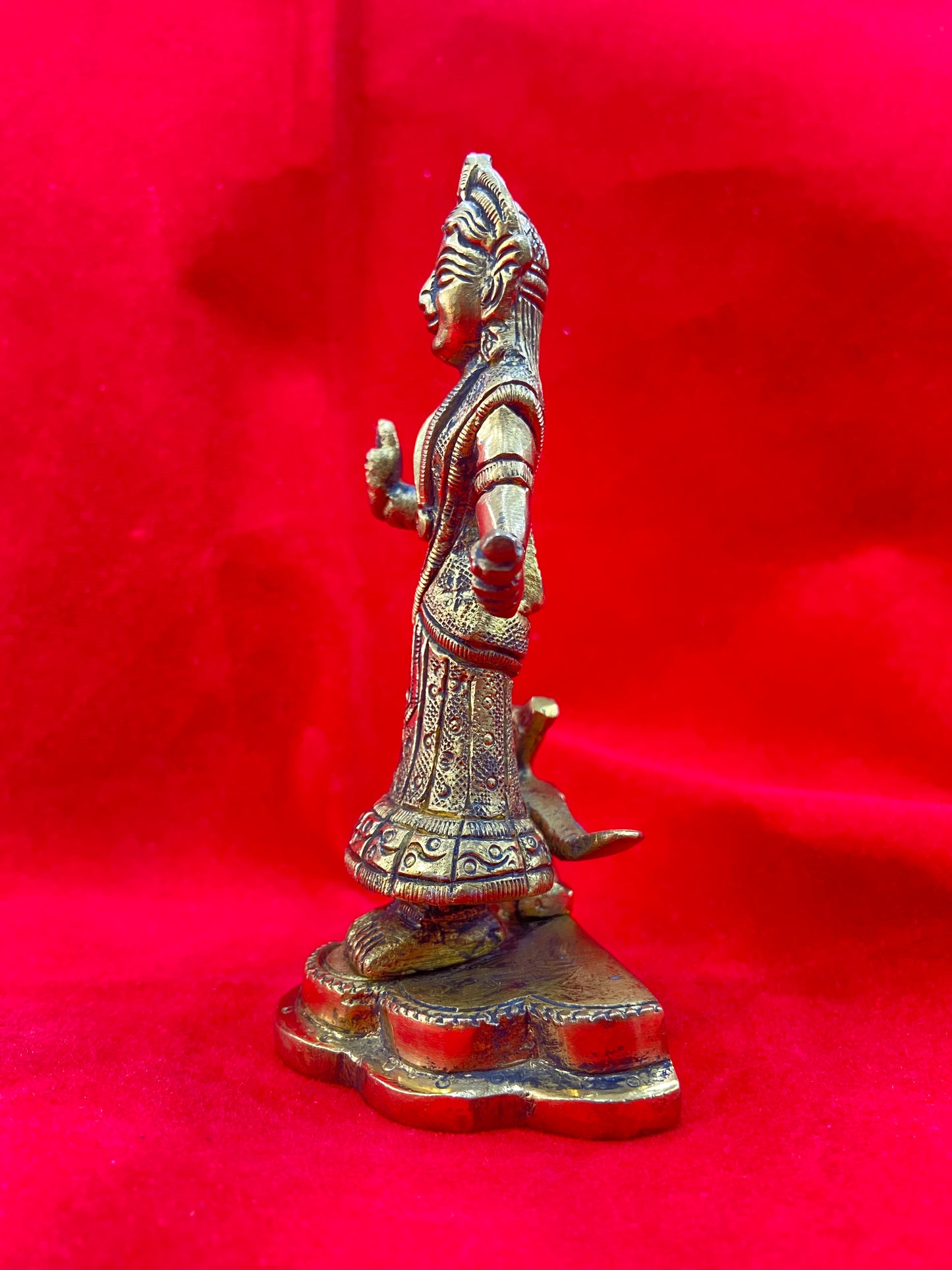 UNIQUE MURTI BY PUJA PARV