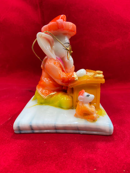 GANESH MURTI BY PUJA PARV (GOD IDOLS)