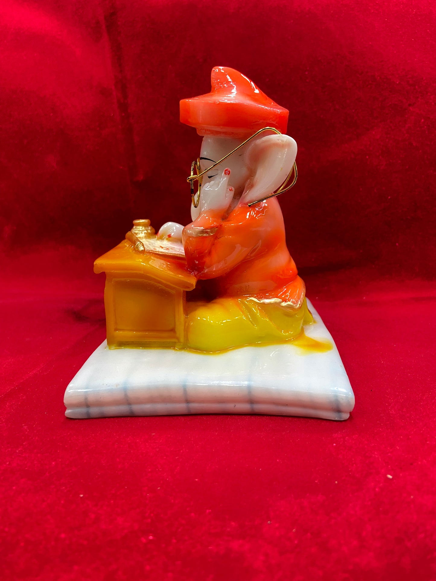 GANESH MURTI BY PUJA PARV (GOD IDOLS)